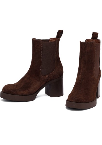 Kadın Kahverengi Topuklu Süet Deri Chelsea Bot 25WFD153710 modelleri