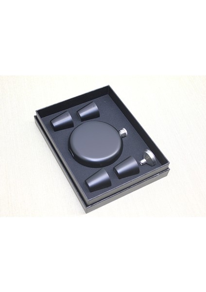 4 Shot Bardaklı Matara Seti