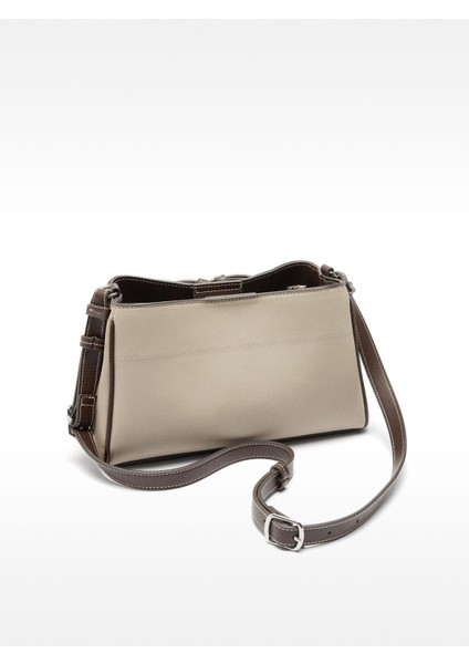 Deri Efektli Çapraz Askılı Çanta modelleri