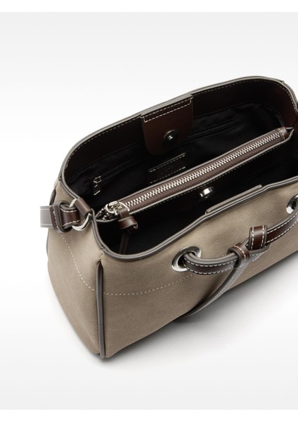 Deri Efektli Çapraz Askılı Çanta fırsatları