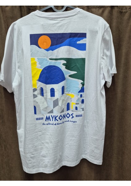 Beyaz Mykonos Yelkenli Baskılı Erkek Tişört – Yazlık %100 Pamuk fiyatları