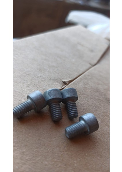 M6X10 Dın 912 Imbus Alyan Başlı 8.8 Kalite Çelik Cıvata G3A Gri 500 Adet fırsatları