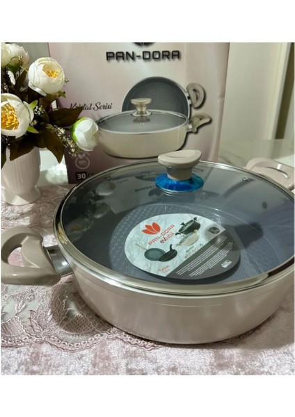 Pan-Dora 30 cm Kristal Seramik Basık Tencere modelleri