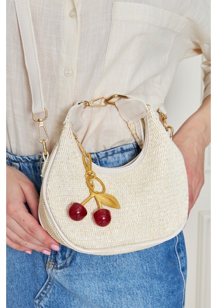 Mira Krem Orijinal Hasır Dokuma Charm Hediyeli Kadın El, Kol ve Omuz Çantası