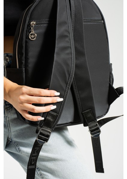 Kadın Paraşüt Kumaş Saten Sırt Çantası modelleri