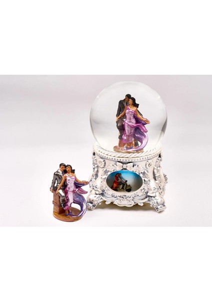 Kar Küresi Klasik Beyaz Büyük 120 mm . El Boyaması, Müzikli ve Kendinden Üflemeli, Titanikte Aşk