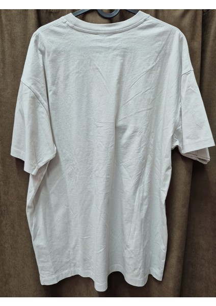 Rahat Beyaz Tişört - Siyah Şeritli Cep Detaylı fiyatları