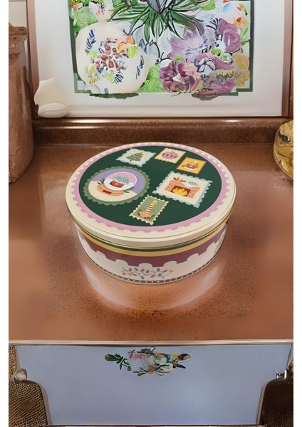 Yeşil Stamp Desenli Kurabiye Kutusu, 24 Cm, 3.6 Litre, Şık ve Kullanışlı Tasarım