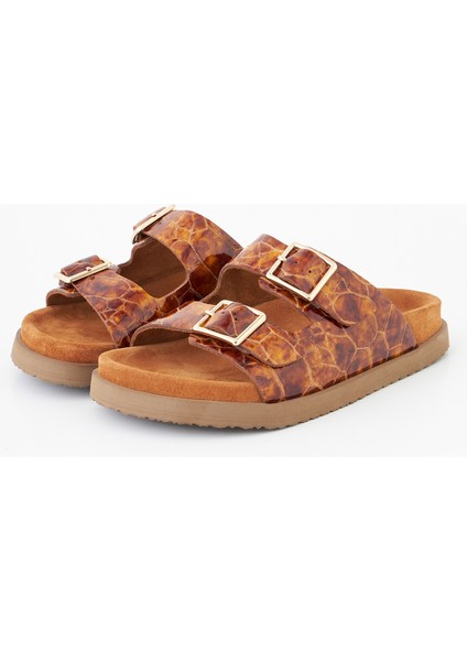 Kadın Hakiki Deri Terlik Taba Kroko Desenli Çift Tokalı Vega fırsatları