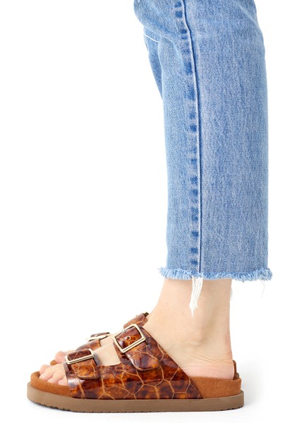 Kadın Hakiki Deri Terlik Taba Kroko Desenli Çift Tokalı Vega