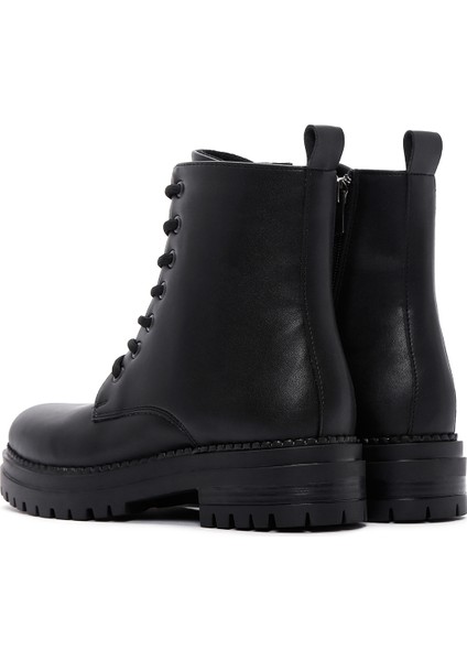 Kadın Siyah Fermuarlı Kalın Tabanlı Postal Bot 25WFE220218