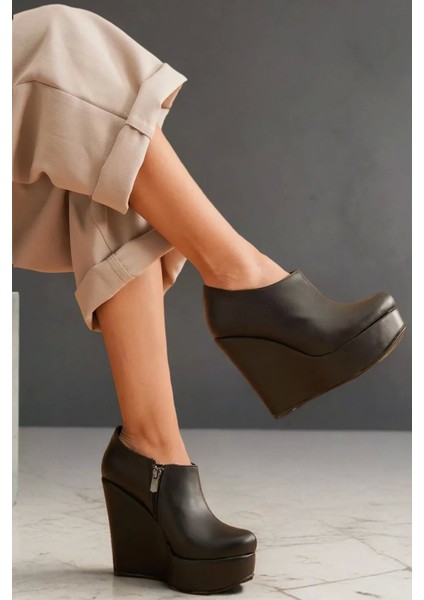 Stil Modern Kadın Dolgu Topuk Kısa Bot Abaco Özel Tasarım Gündüz Gece Abiye Ayakkabı fiyatları
