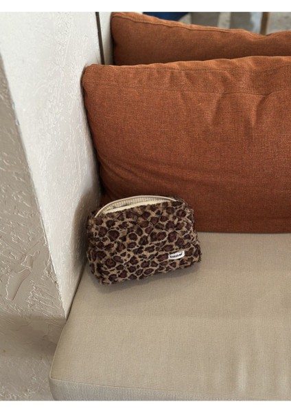 Peluş Leopar Desenli Makyaj Çantası - Büyük Boy modelleri