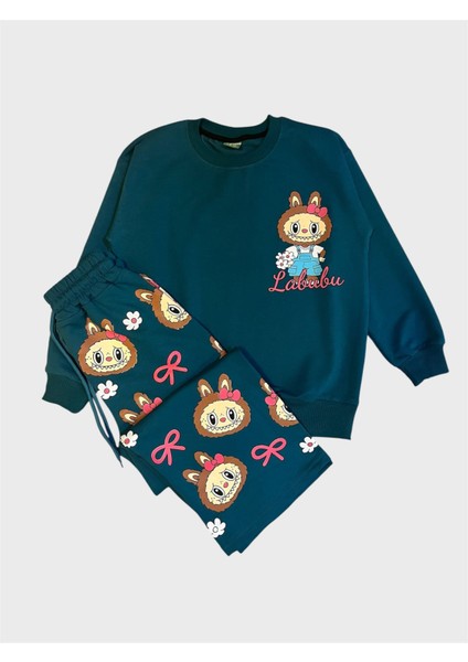 Kız Çocuk Pamuklu Petrol Yeşili Labubu Desenli Uzun Kollu Bol Paça Eşofman Takımı fiyatları