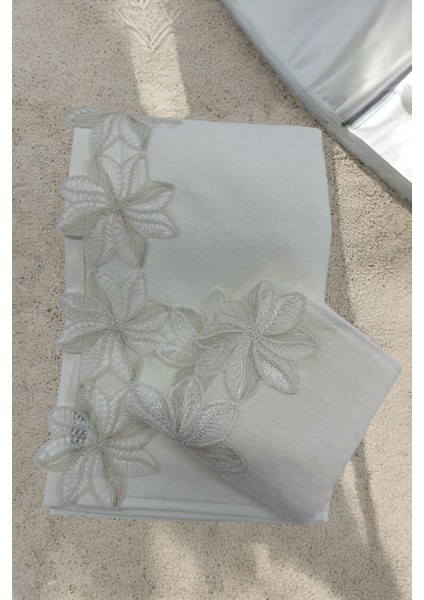 Yumuşak ve Şık Havlu Seti, 30X50 ve 50X90, Nazik Dokunuşlu, Şıklık Sunar fırsatları