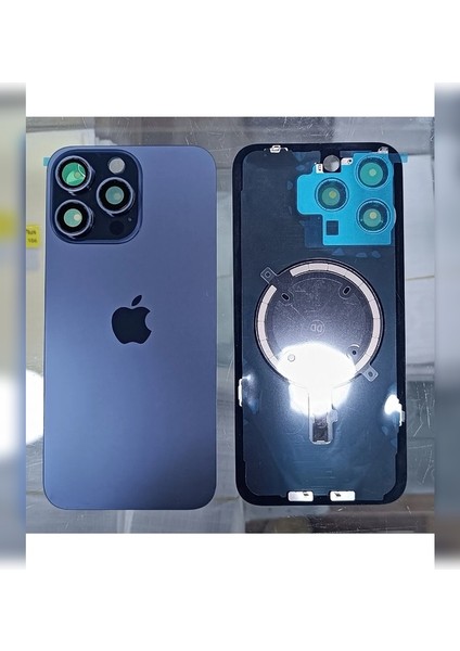 iPhone 15 Pro Max Arka Kapak Pil Kapağı Demirli Naturel Titanyum Renk