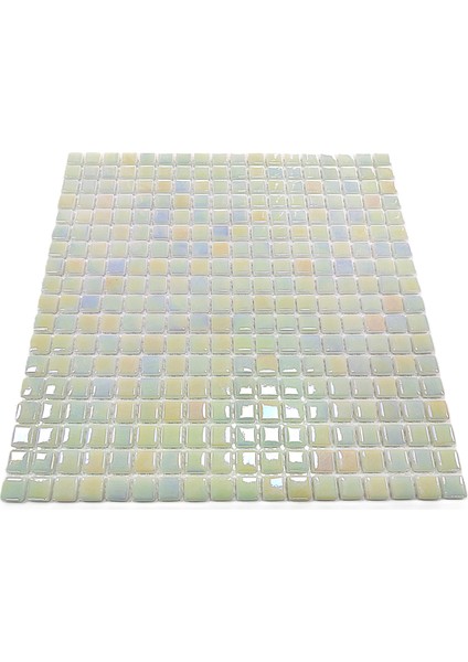 Hobi ve Sanatsal Çalışmalar Için Hologramlı Beyaz Cam Mozaik. Mozaik Ölçüleri: 15X15MM. File Karo Ölçüsü: 31,5X31,5CM. ( 1 File Karo Fiyatıdır ) fırsatları