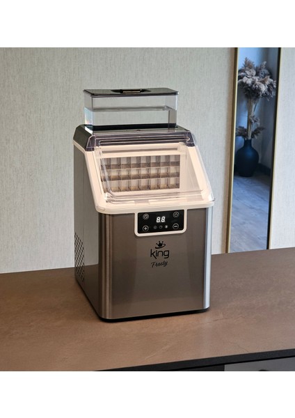 Frosty 25KG Buz Kapasiteli Pet Şişe Takılabilir Büyük Hazneli Buz Yapma Makinesi KBM7992