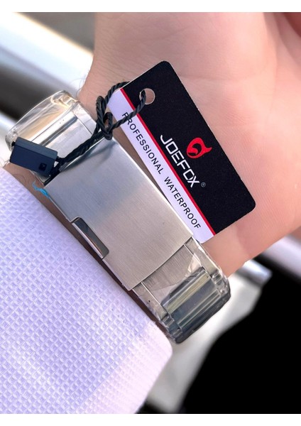 Çelik Kordon Dijital ve Analog 2 Yıl Garantili 3 Atm Suya Dayanıklı Erkek Kol Saati JOE.CL10 fırsatları