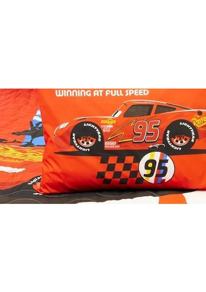 Cars Full Speed Lisanslı Karakter Baskılı Dış KUMAŞ:%100 Pamuk, Iç Dolgu: Elyaf Complete Set, Kırmızı, Tek Kişilik fiyatları