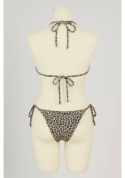 - Kadın Siyah ve Leopar Detaylı Yandan Bağlamalı Bikini Takımı fiyatları