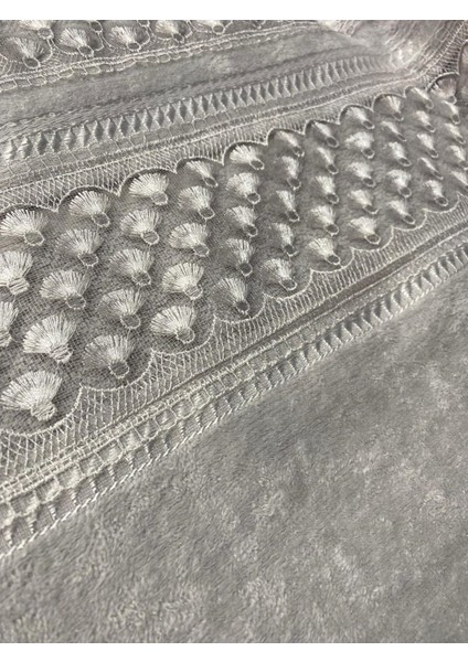 Pelin 3’lü Çeyizlik El ve Yüz Havlusu %100 Pamuk, Kadife Dokulu, Dantelli & Güpürlü fırsatları