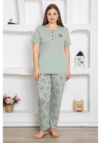 Çiçek Desenli Büyük Beden Pijama Takımı fiyatları