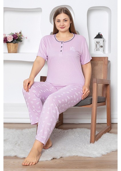 Yaprak Desenli Büyük Beden Pijama Takımı