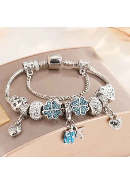 Pandora Tarz , My Dog, Seyahat Temalı, Mavi Charmlı Bileklik, Ahşap Kutu Içerisinde