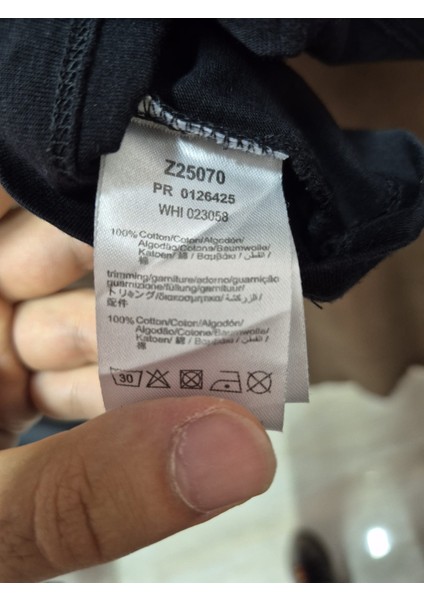 Siyah Logo Baskılı Erkek Tişört – %100 Pamuk modelleri