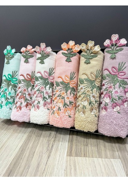 Renkli 6'lı Çiçek Işlemeli Mutfak Havlu Seti 30X50, Şık ve Çeyizlik Tarz indirimleri