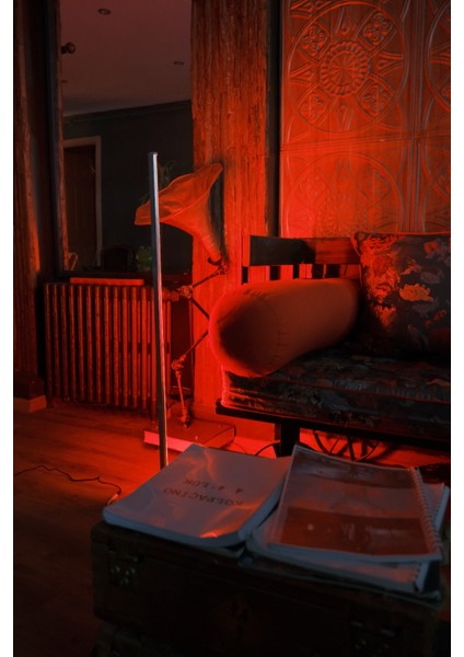 LED Lambader 100 cm Bluetooth Özellikli Mobil Kontrol Sese ve Müziğe Duyarlı Sınırsız Renk fırsatları