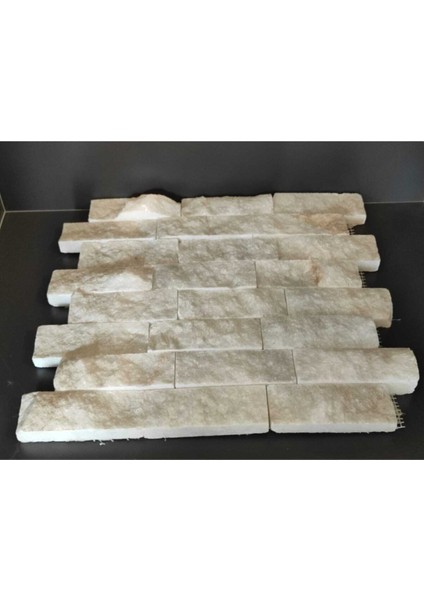 Beyaz ve Bej Patlatma Mermer Duvar Kaplama Taşı 5X10 Cm, Simli, Fileli