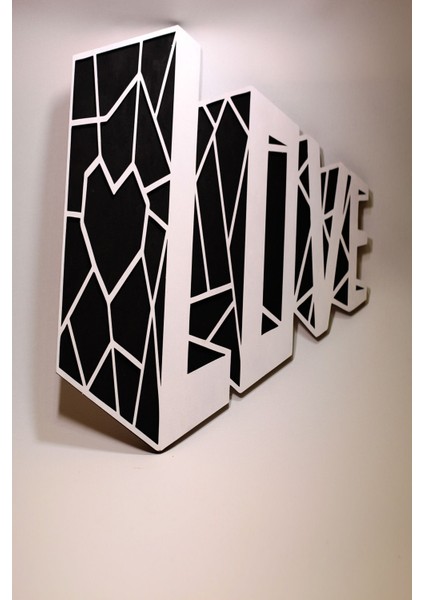 Siyah Love Duvar Dekoru, Şık ve Modern Tasarım fiyatları
