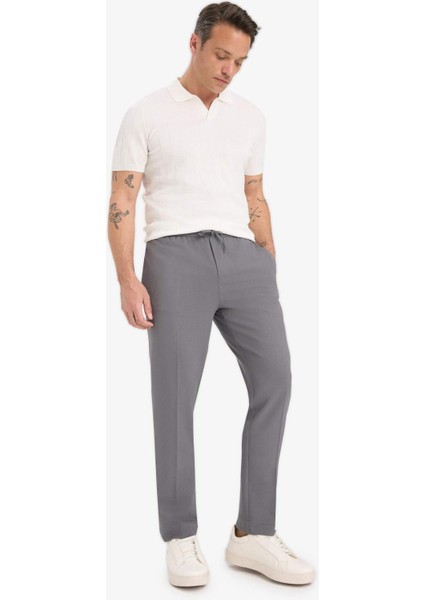 Beli Bağcıklı Lastikli Cepli Jogger Fit Her Yöne Esneyen Yumuşak Tuşe Pantolon A9943AX25AU modelleri