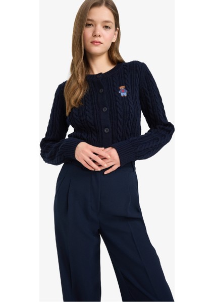 Regular Fit Bisiklet Yaka Düğmeli Triko Hırka E8237AX25WN modelleri