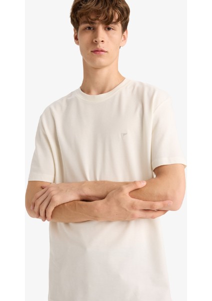 Bisiklet Yaka Pike Kısa Kollu Tişört F9897AX25SM fırsatları