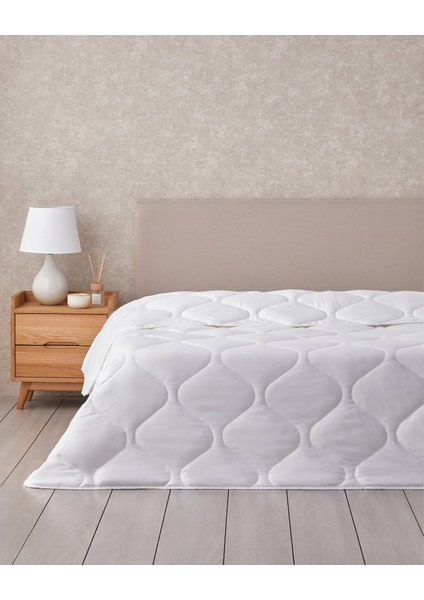 Somni Mikrofiber Çift Kişilik Yorgan 195X215 cm Ekru fiyatları