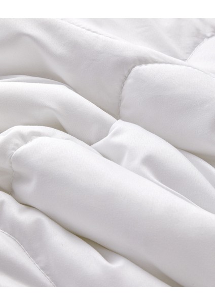 Somni Mikrofiber Çift Kişilik Yorgan 195X215 cm Ekru