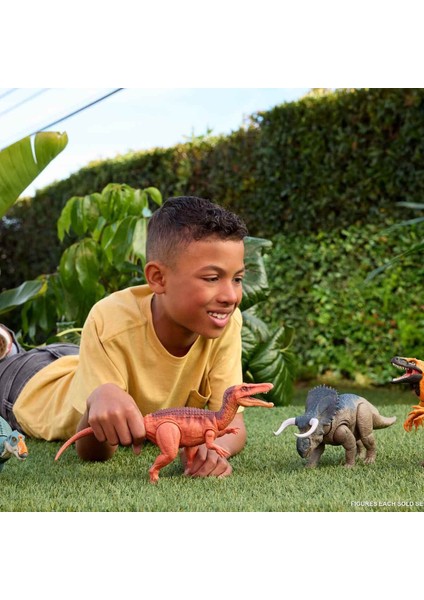 Kükreyen Dinozor Figürü Nasutoceratops JGC81 fırsatları