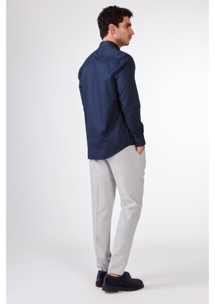Lacivert Erkek Slim Fit Klasik Yaka Uzun Kol Gömlek fırsatları