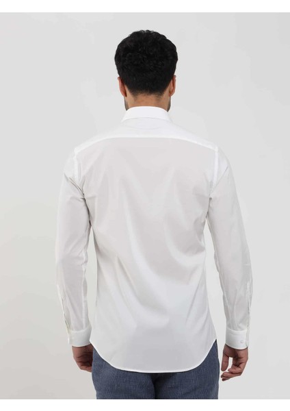 Beyaz Erkek Slim Fit Düz Klasik Yaka Uzun Kol Gömlek indirimleri