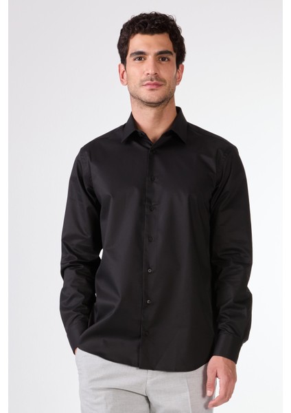 Siyah Erkek Regular Fit Klasik Yaka Uzun Kol Gömlek fiyatları
