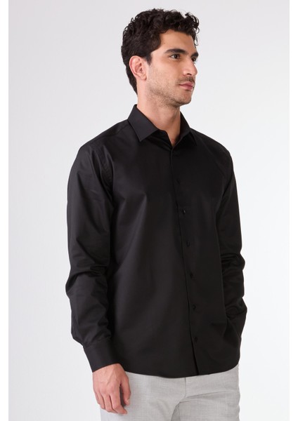 Siyah Erkek Regular Fit Klasik Yaka Uzun Kol Gömlek modelleri