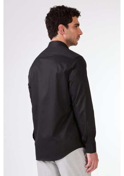 Siyah Erkek Regular Fit Klasik Yaka Uzun Kol Gömlek fırsatları
