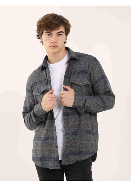 Lacivert Erkek Regular Fit Klasik Yaka Uzun Kol Gömlek fırsatları