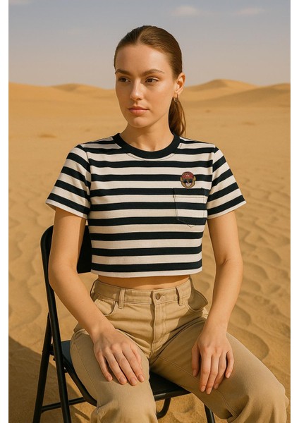 Ayıcık Cep Detay Çizgili Crop Bluz modelleri