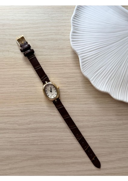 Retro Minimal Deri Kordon Vintage Kadın Kol Saati indirimleri