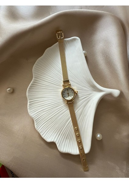 Retro Minimal Hasır Kordon Vintage Kadın Kol Saati