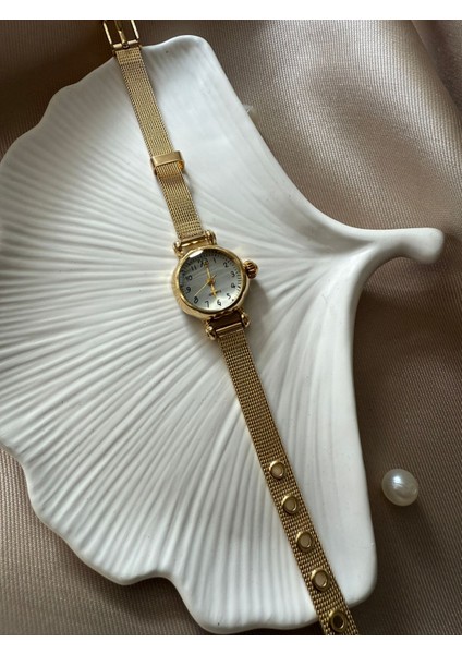 Retro Minimal Hasır Kordon Vintage Kadın Kol Saati